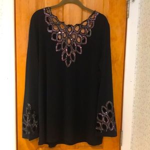 Stunning❗️Joan Boyce black long sleeved top, reversible, sequin sleeves & neck.